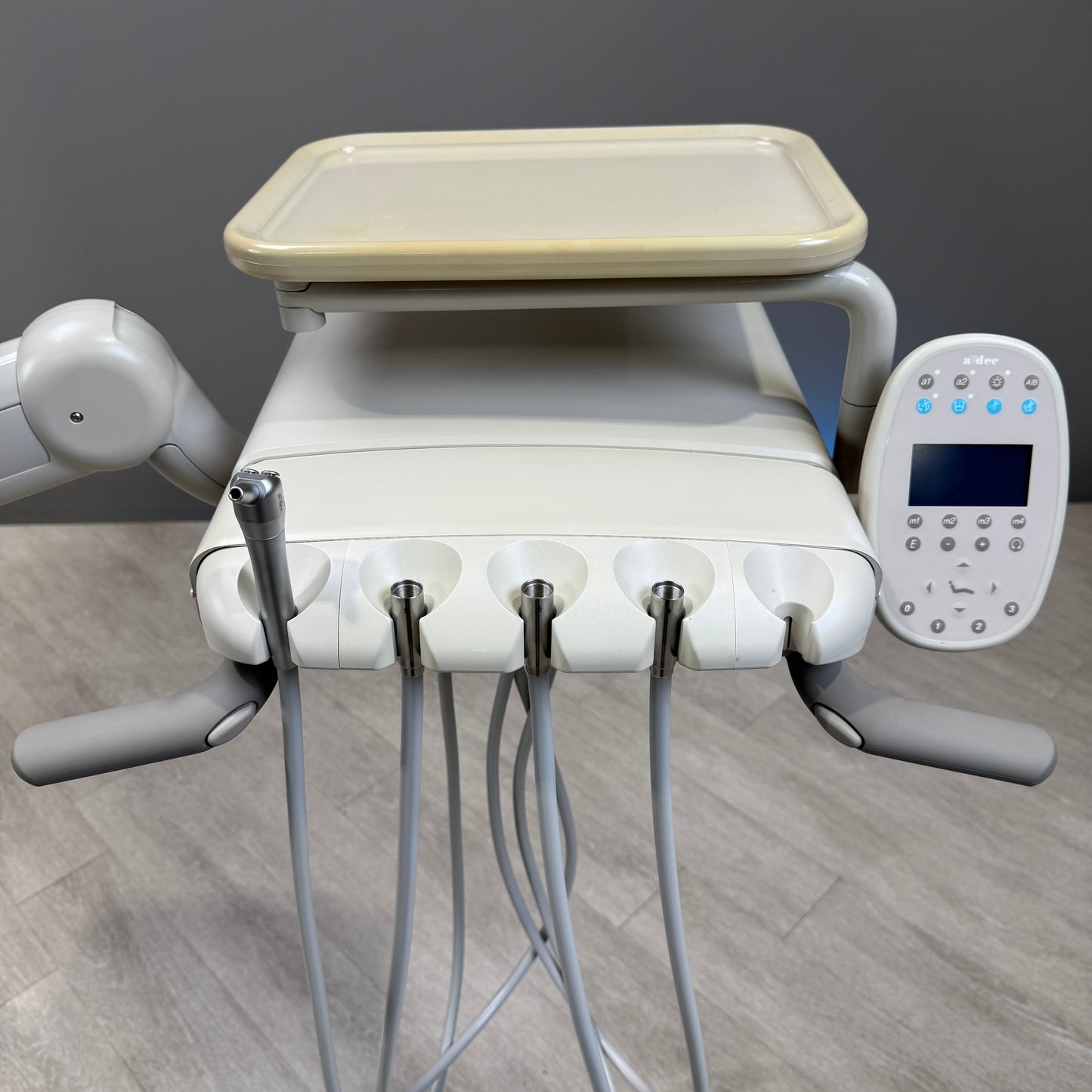 A‑dec 511R/532R Dental Chair Package